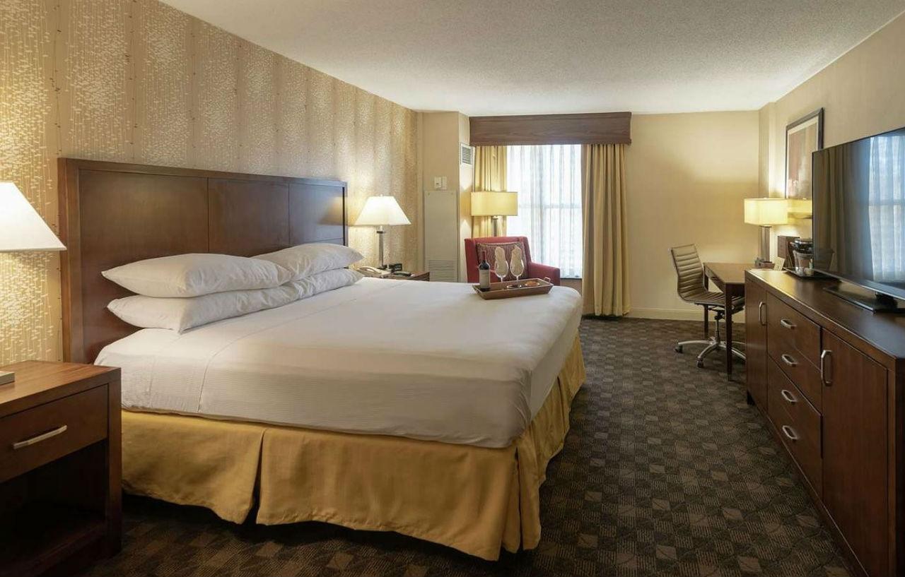 Doubletree By Hilton Norfolk Airport Otel Dış mekan fotoğraf