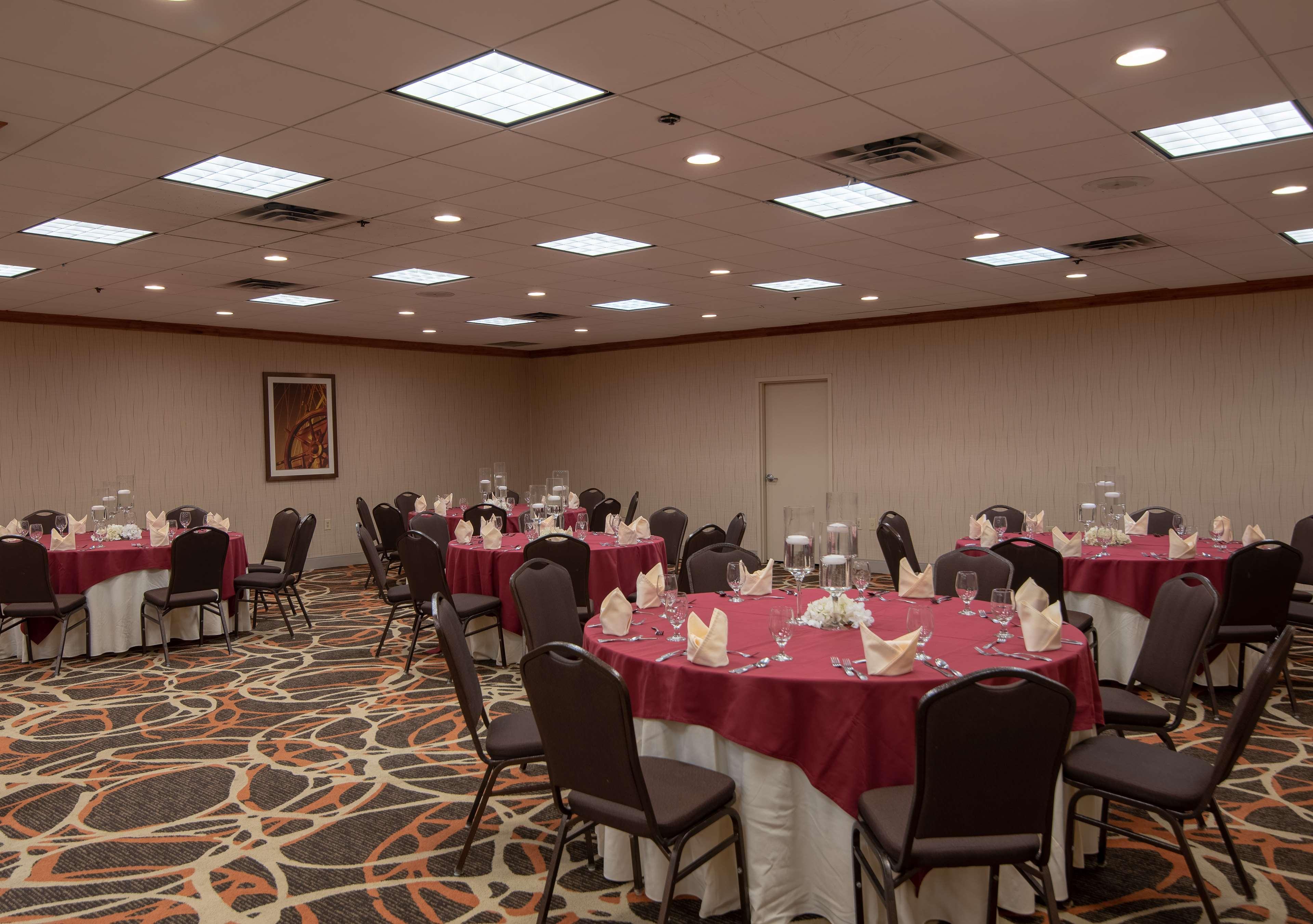 Doubletree By Hilton Norfolk Airport Otel Dış mekan fotoğraf